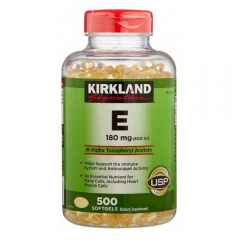 Kirkland Signature Vitamin E 400 IU, 500 viên: Viên bổ sung hiệu quả Vitamin E giúp đẹp da, chống lão hóa.