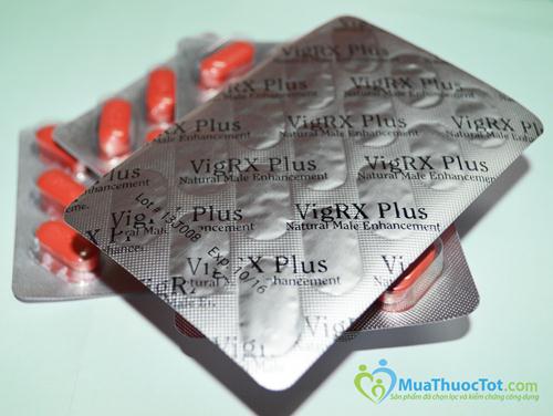 VigRX Plus thật có chữ in chìm trên viên thuốc là rõ nét, dứt khoát, rõ ràng